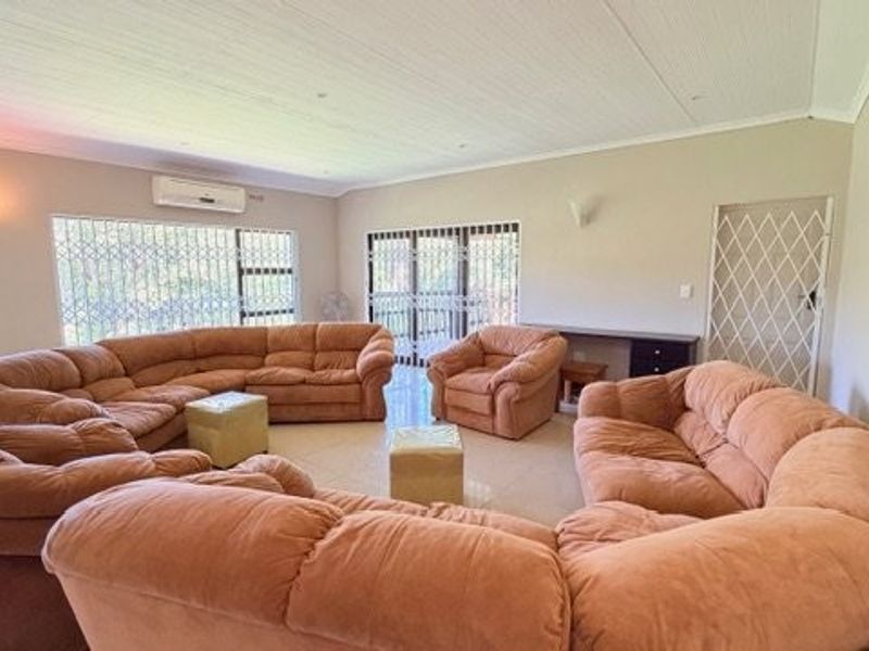 Spacious Home Surrounded By Nature In Banners Rest - Photo 6