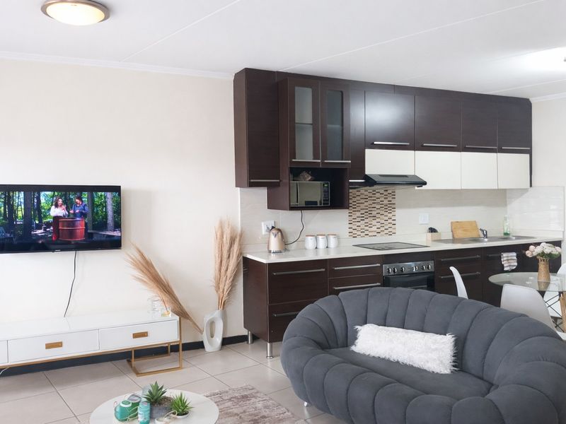 2-Bedroom 2-Bathroom Apartment For Sale - Photo 6