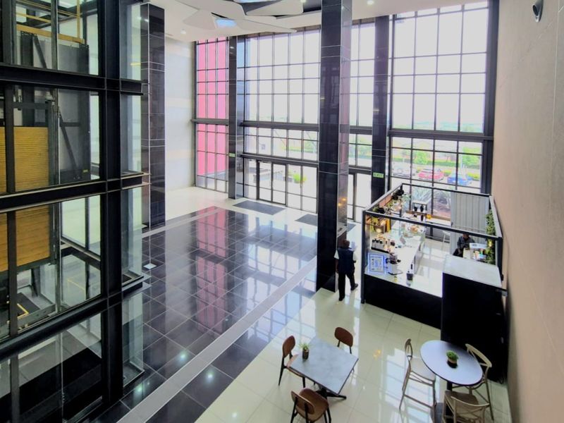 SOUTHDOWNS - Professional Office Space in Southdowns Ridge Office Park | From R2 041 - Photo 4