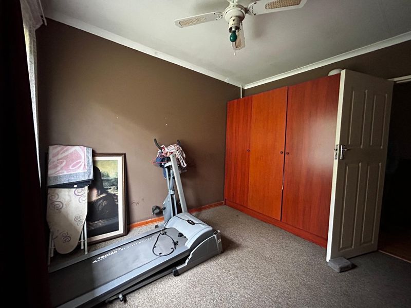 Family home for sale in Langenhovenpark at an Excellent Price - Photo 7