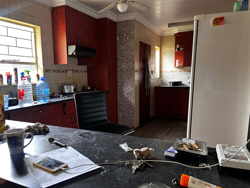 Family home for sale in Langenhovenpark at an Excellent Price - Photo 4