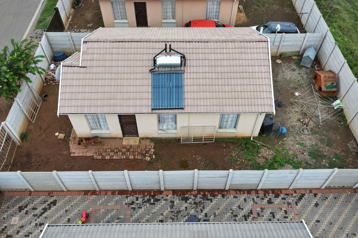 Spacious 3Bedroom House for Sale in Sky City - Photo 4