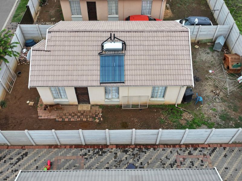 Spacious 3Bedroom House for Sale in Sky City - Photo 4