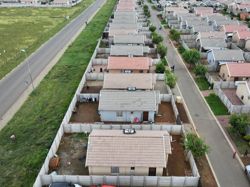 Spacious 3Bedroom House for Sale in Sky City - Photo 5