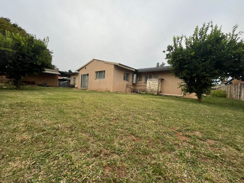 Estate Property for Sale – House Must Be Sold - Photo 2