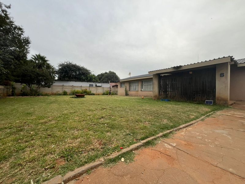 Estate Property for Sale – House Must Be Sold - Photo 3