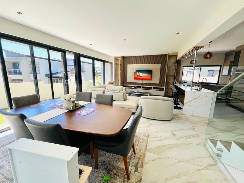 3 bedroom & 2.5 bathroom house in The Hills  - Photo 7