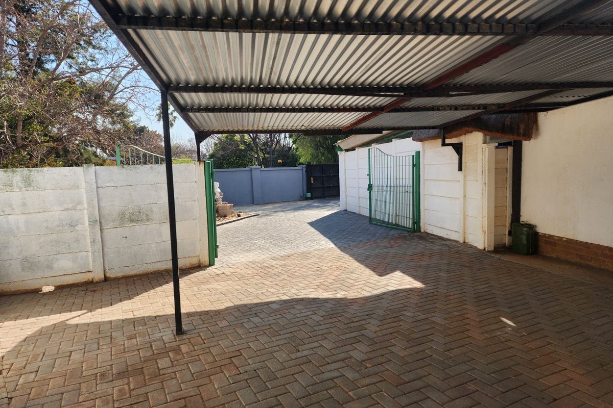 5 BEDROOM HOUSE IN ORKNEY - Photo 5