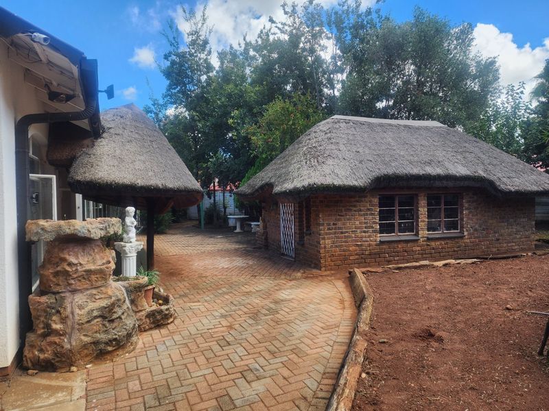 5 BEDROOM HOUSE IN ORKNEY - Photo 8