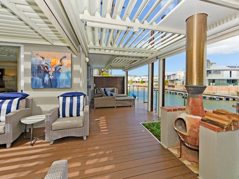 Fully Furnished 4-Bedroom Marina Apartment with Beautiful Water Views – Knysna Quays - Photo 3