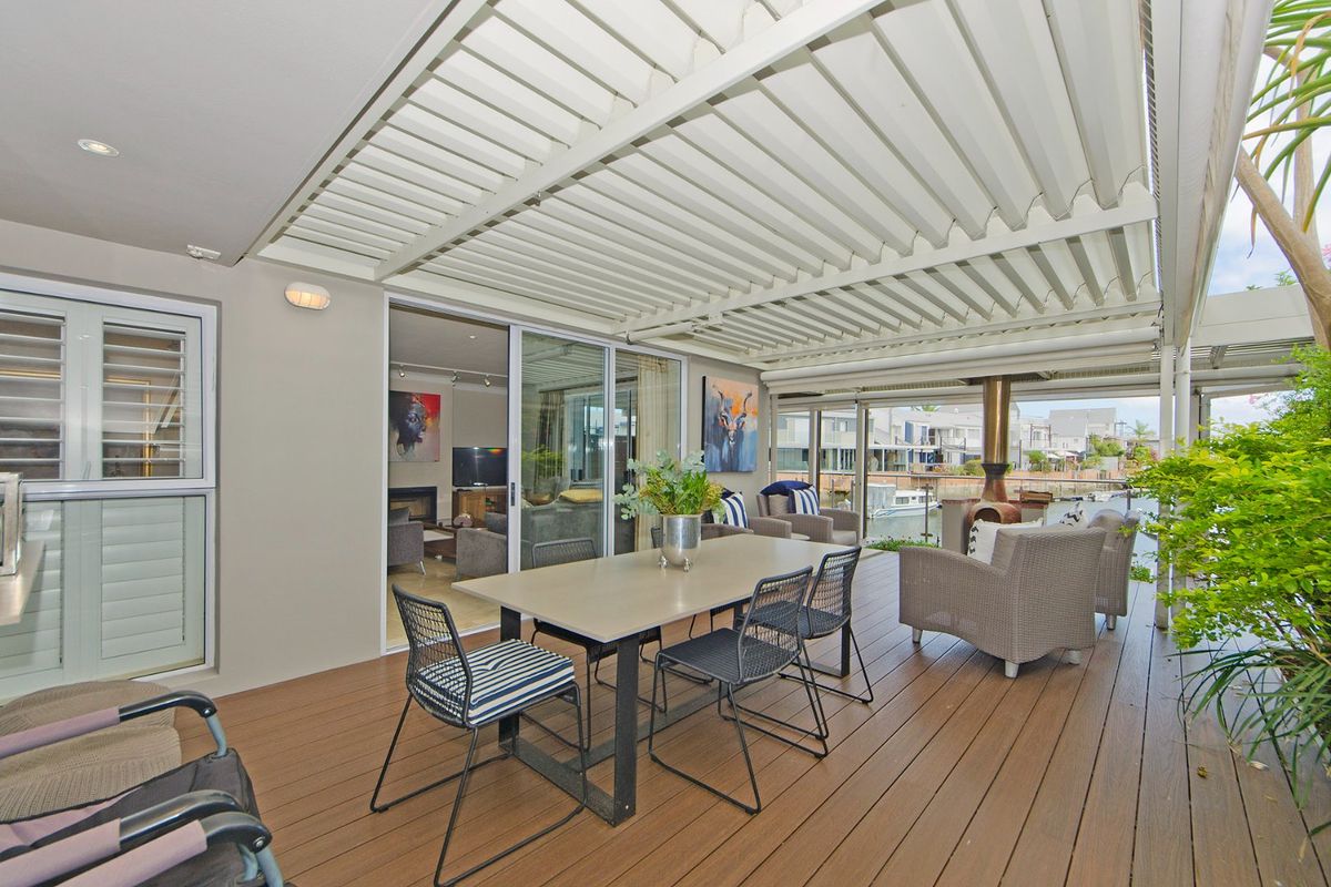 Fully Furnished 4-Bedroom Marina Apartment with Beautiful Water Views – Knysna Quays - Photo 5