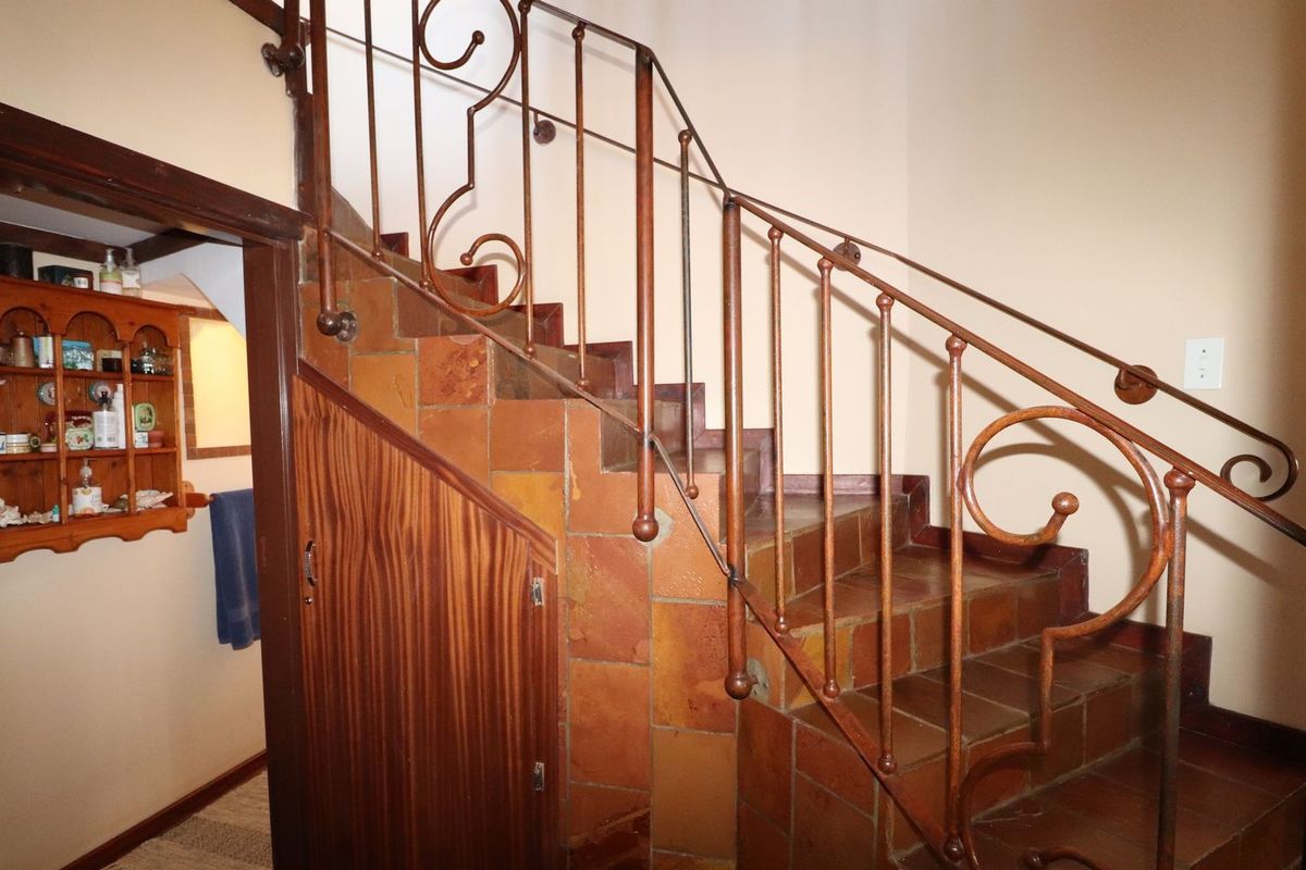 A CHARMING HOME LOADED WITH CHARACTER! - Photo 5