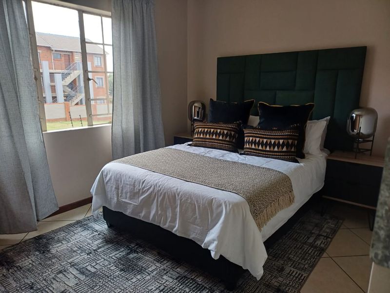 2 Bedroom Apartment/Flat, Mozart Lane, Noordwyk,  Midrand - Photo 6