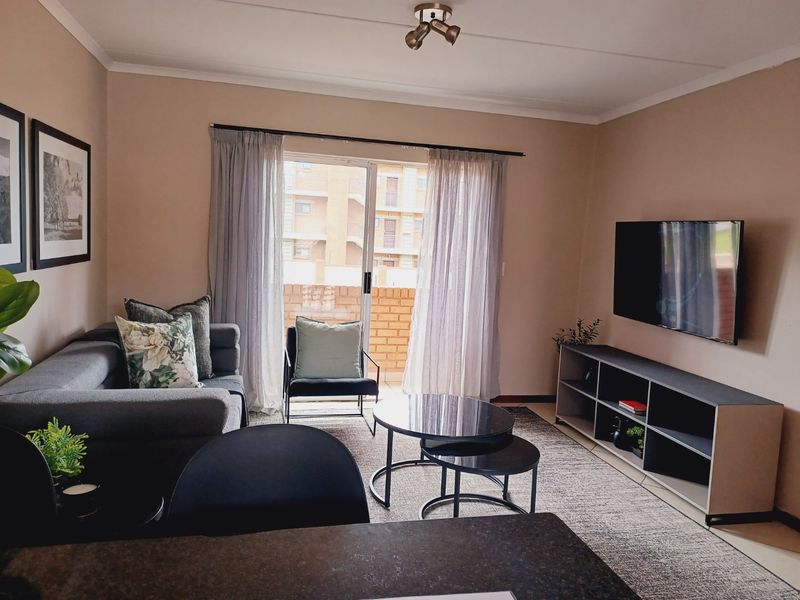 2 Bedroom Apartment/Flat, Mozart Lane, Noordwyk,  Midrand - Photo 2