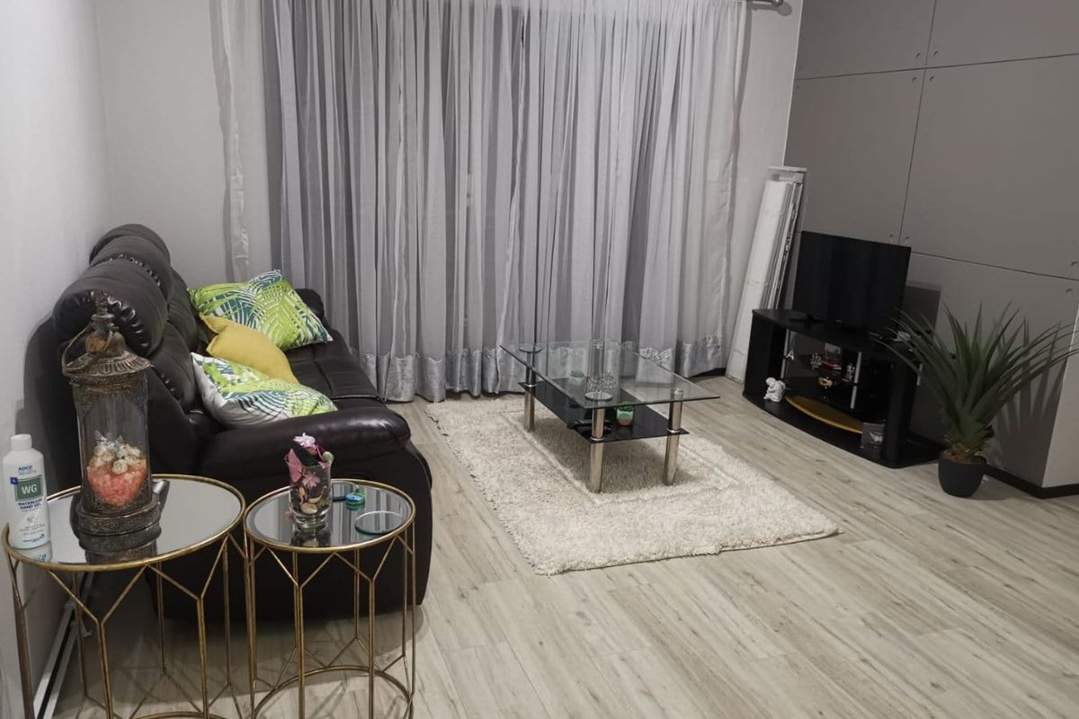 Impeccable 2 Bedroom Apartment to rent in Broadacres, Fourways - Sandton  - Photo 5