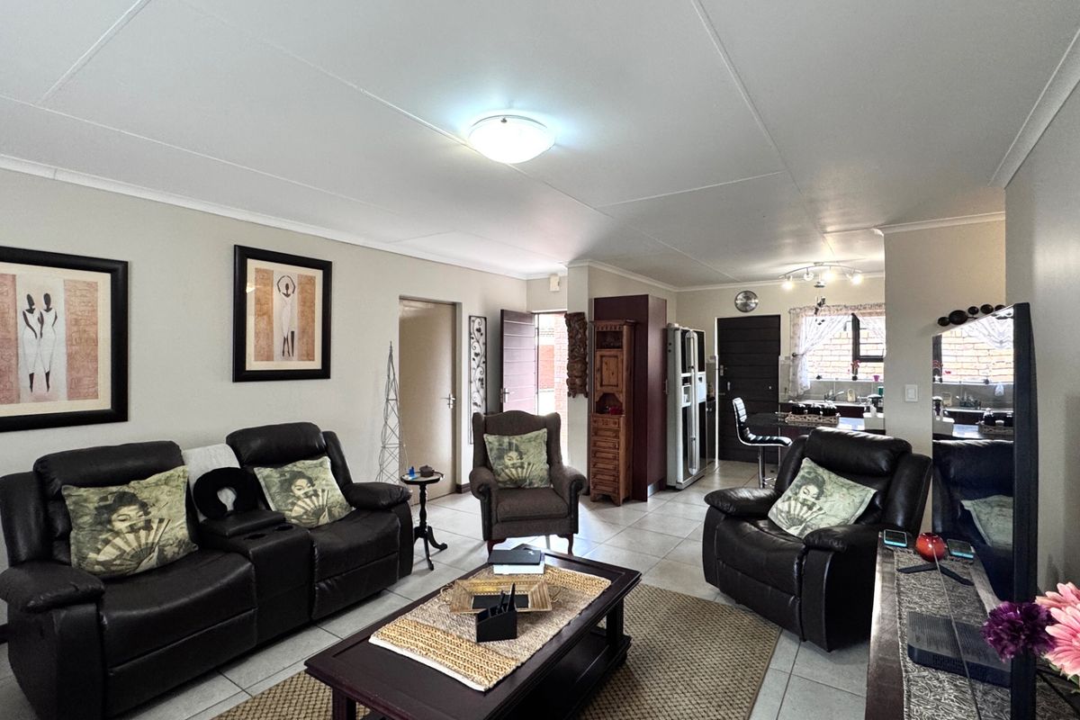 2 Bedroom with Impecable view - Photo 4