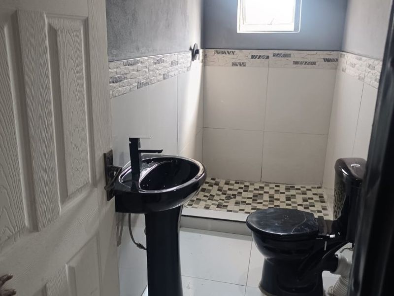 A GEM not to be missed - Photo 5