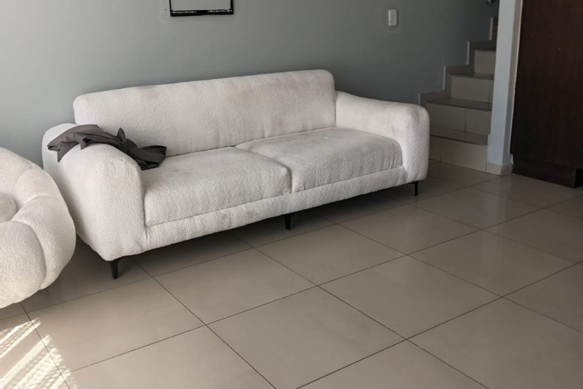 Stunning Duplex for Sale in a Secure Estate – Die Heuwel - Photo 4