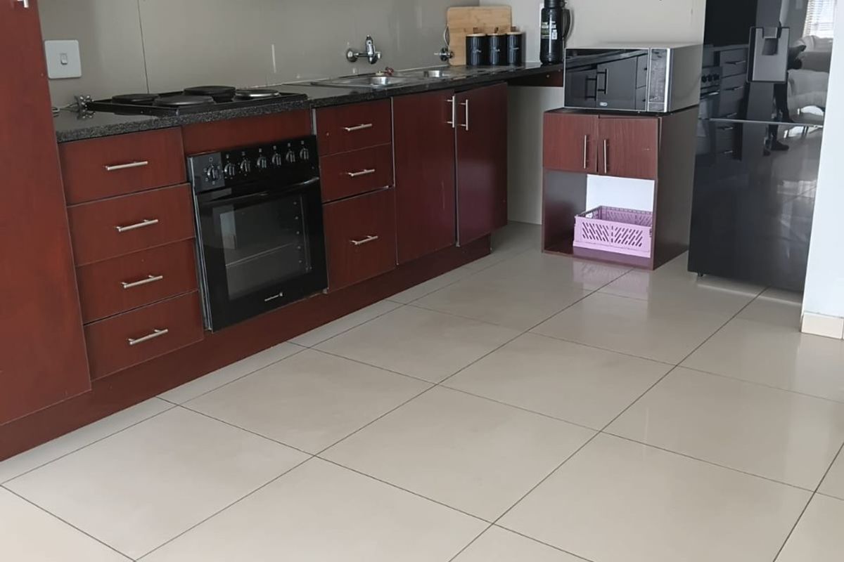 Stunning Duplex for Sale in a Secure Estate – Die Heuwel - Photo 2