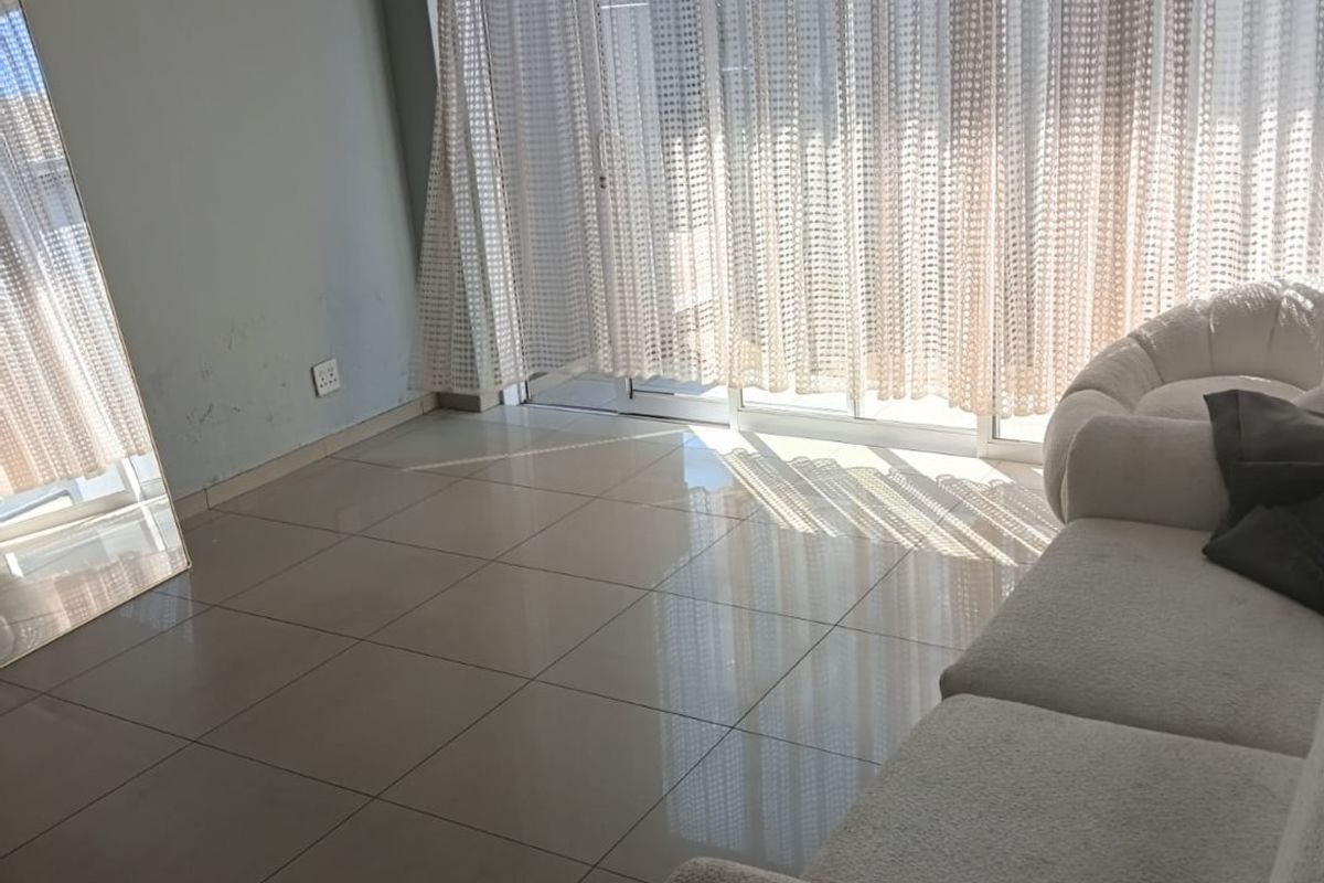 Stunning Duplex for Sale in a Secure Estate – Die Heuwel - Photo 3