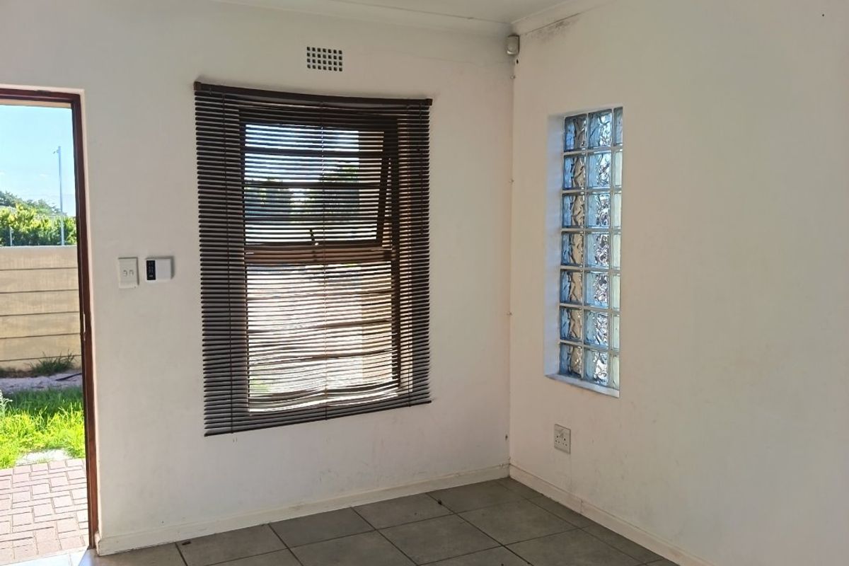 Two Bedroom House in Security Estate - Photo 3