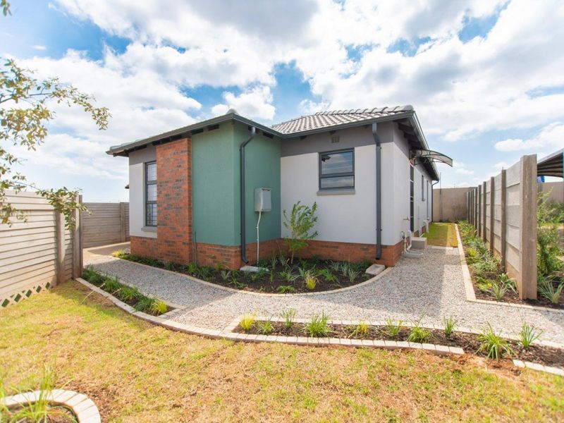 Spacious home at Sky City  - Photo 3