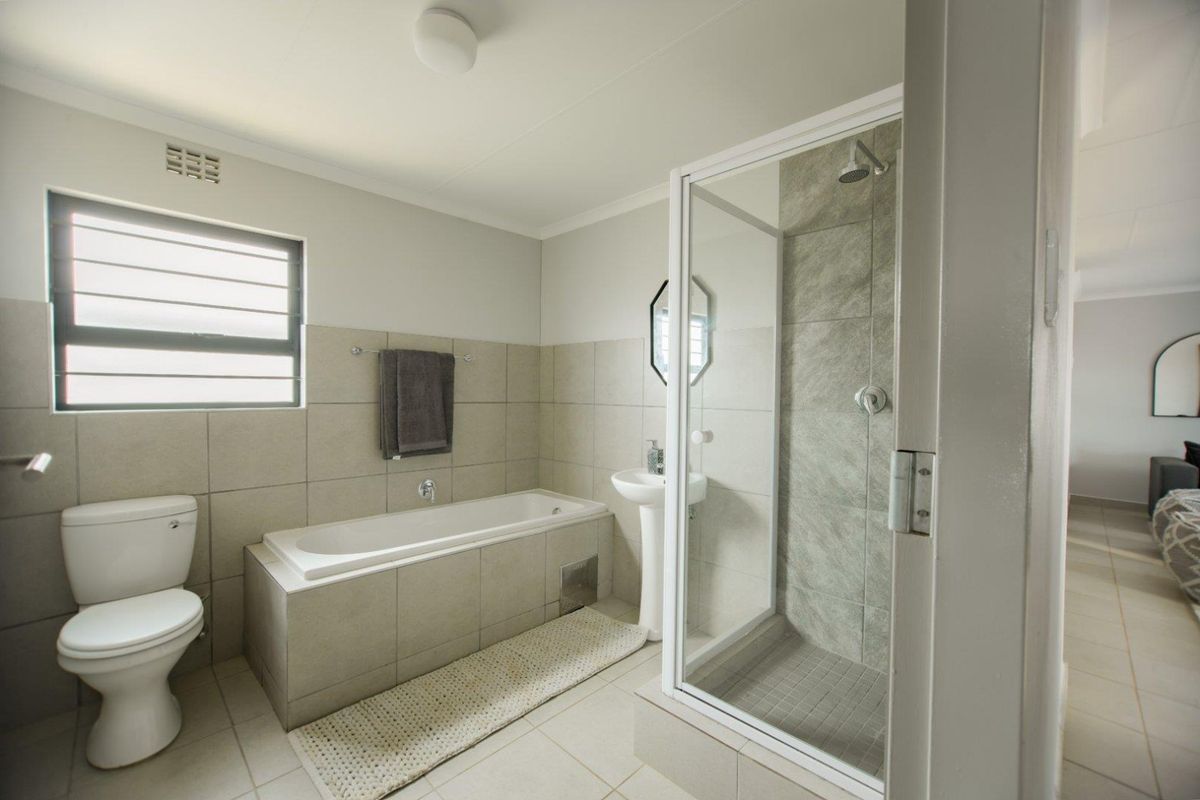 Spacious home at Sky City  - Photo 4