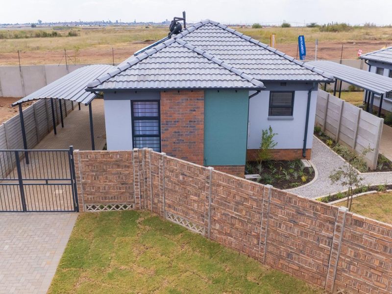 Spacious home at Sky City  - Photo 2