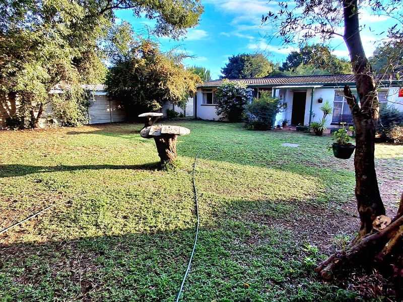 3 Bedrooms home for sale in Sasolburg close to high school and primary school walkin dictens to town - Photo 4