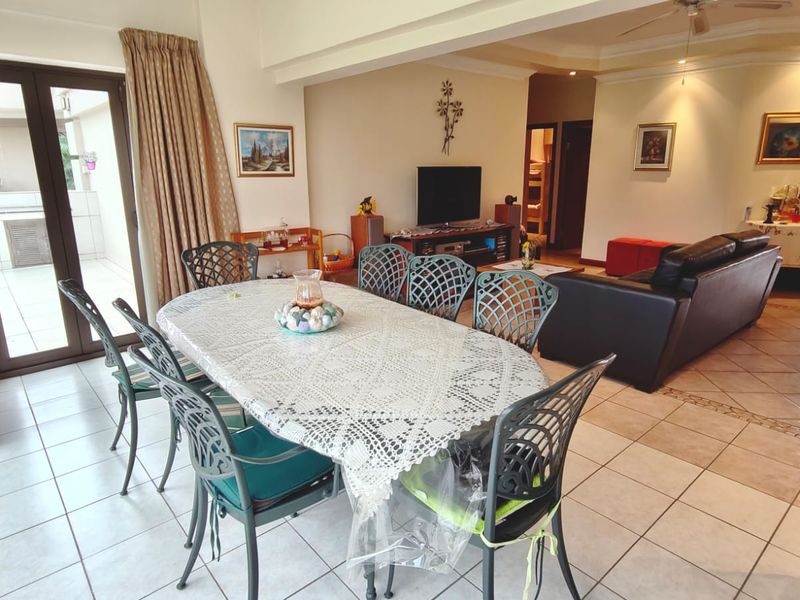 Tuscan-Style Water View Retreat – Move-in Ready - Photo 10