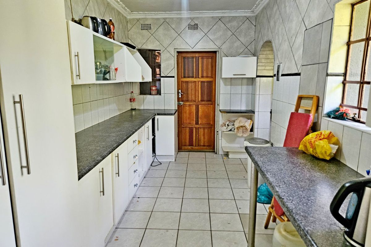 Lovely 3-Bedroom Family Home for Sale – Ready to Invest or Move In - Photo 5