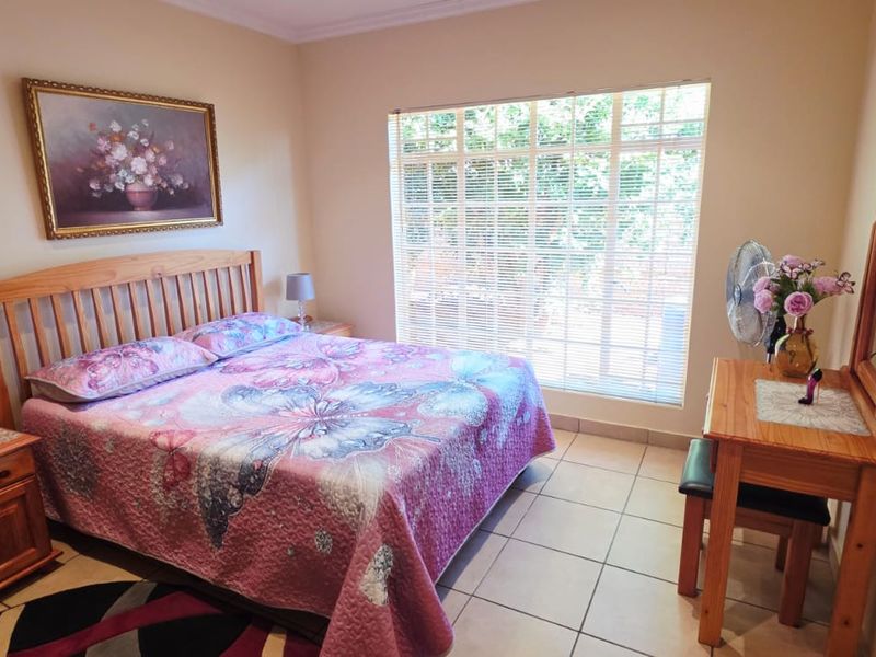 3 Bedroom House with Borehole for Sale on Doringkruin - Photo 6