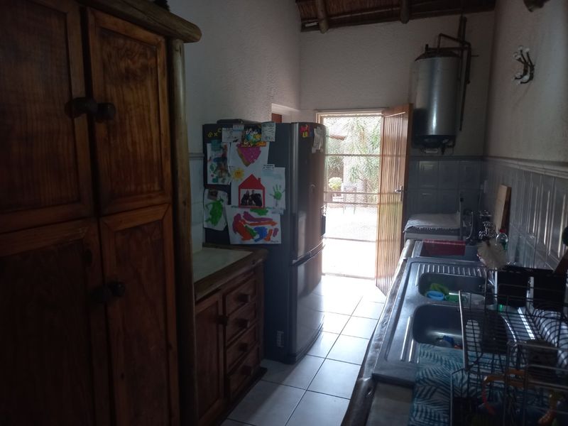House for sale in Wilkoppies. - Photo 10