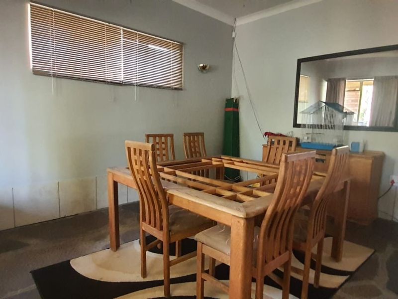 3 Bedroom house for sale in Roosheuwel. - Photo 6