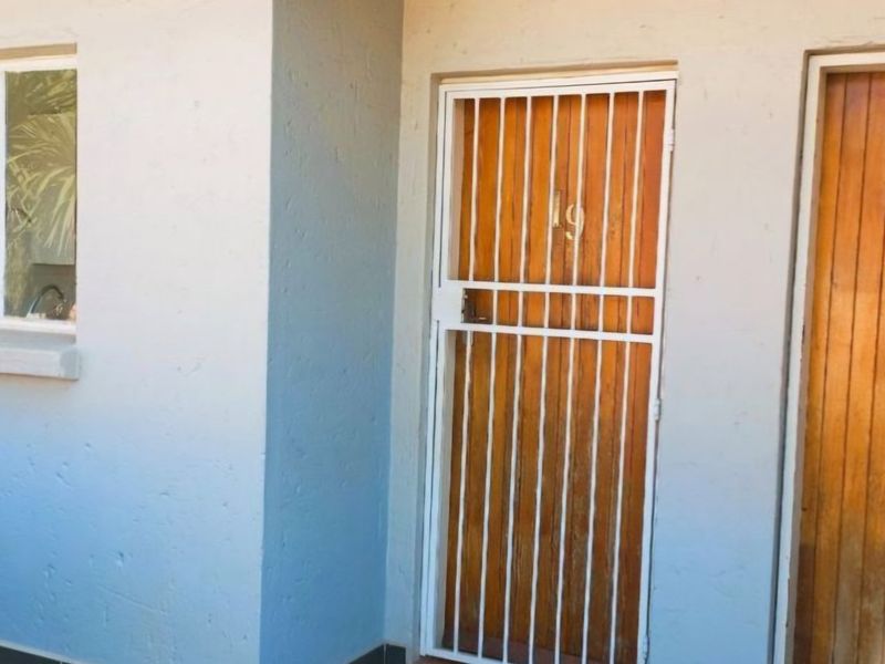 Prime Townhouse Living in a Secure Complex - Photo 3