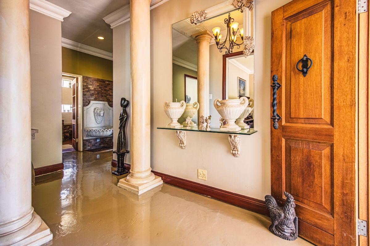 Your Dream Lifestyle Awaits!   - Photo 2