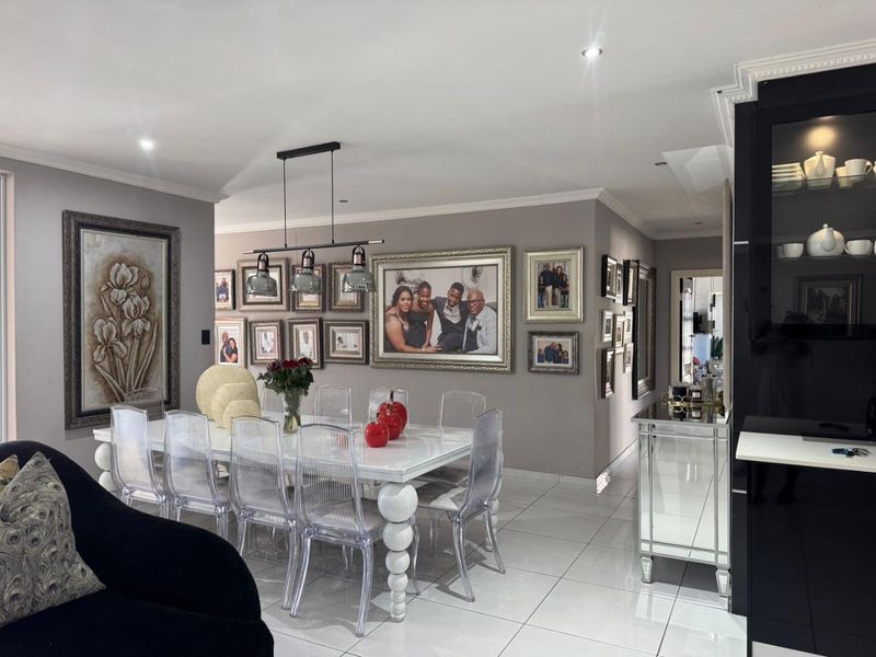 Attractive Family Home – Great Location & Strong Potential - Photo 4