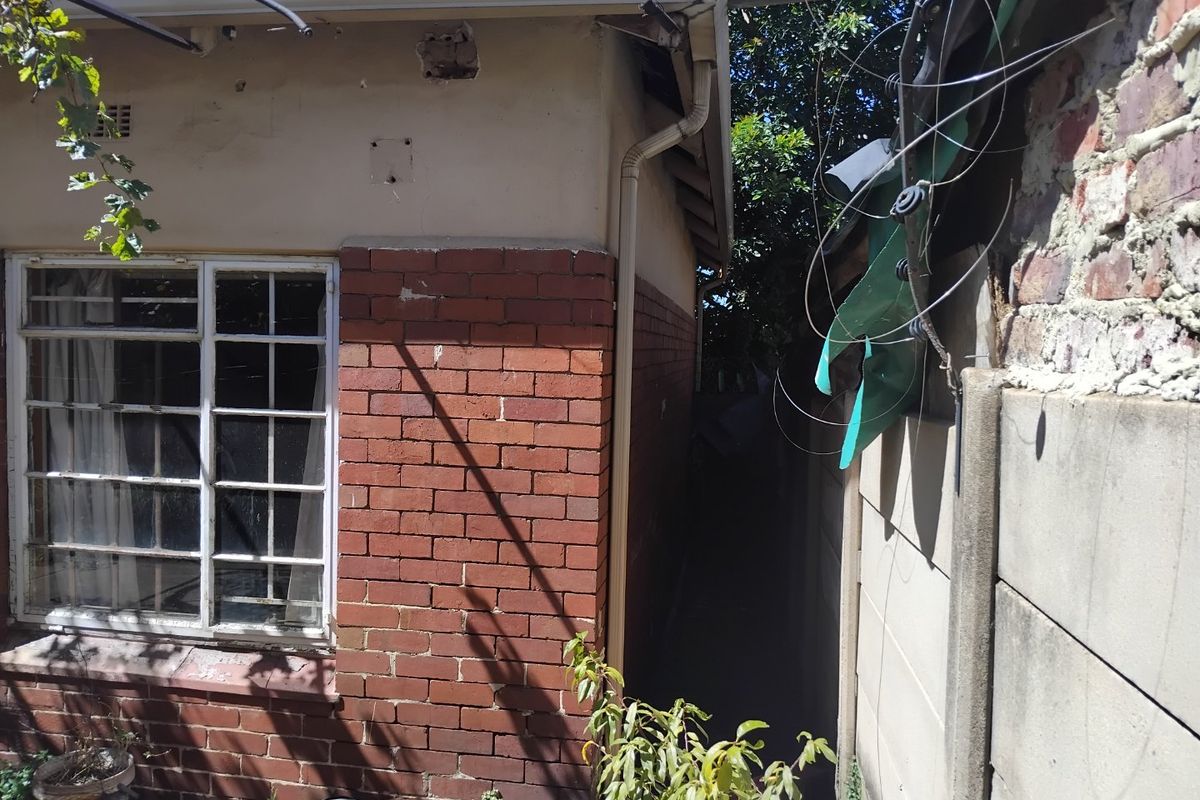 Fixer-Upper Opportunity – Great Value! - Photo 4