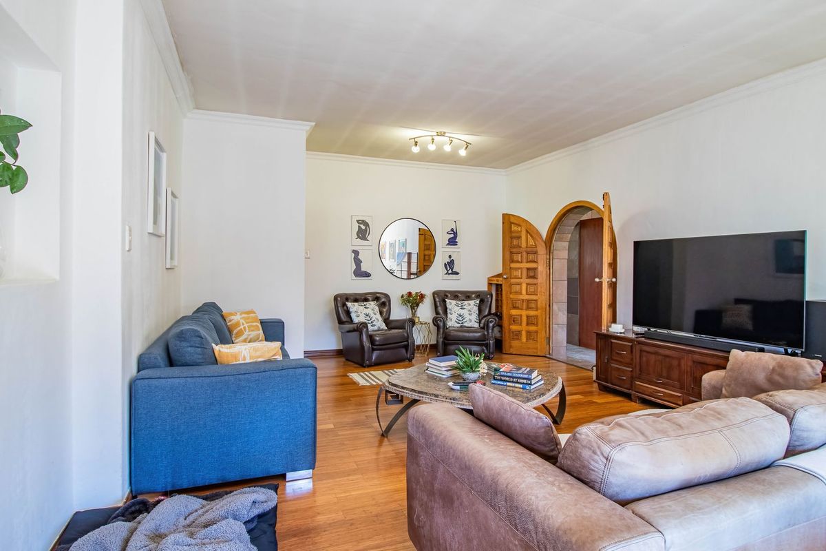 Family Haven with Income Potential in Secure Hurlyvale! - Photo 4