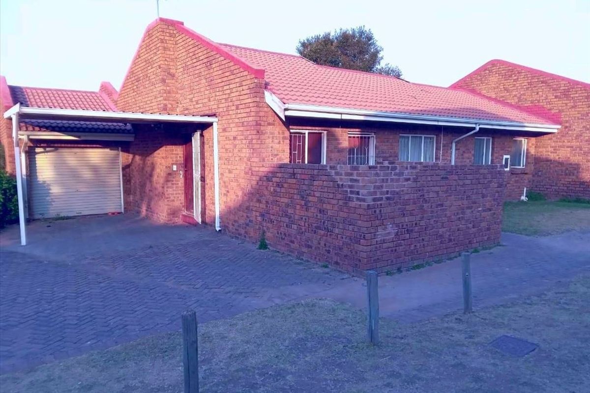 Perfect Family Home With Comfort And Convenience - Photo 3