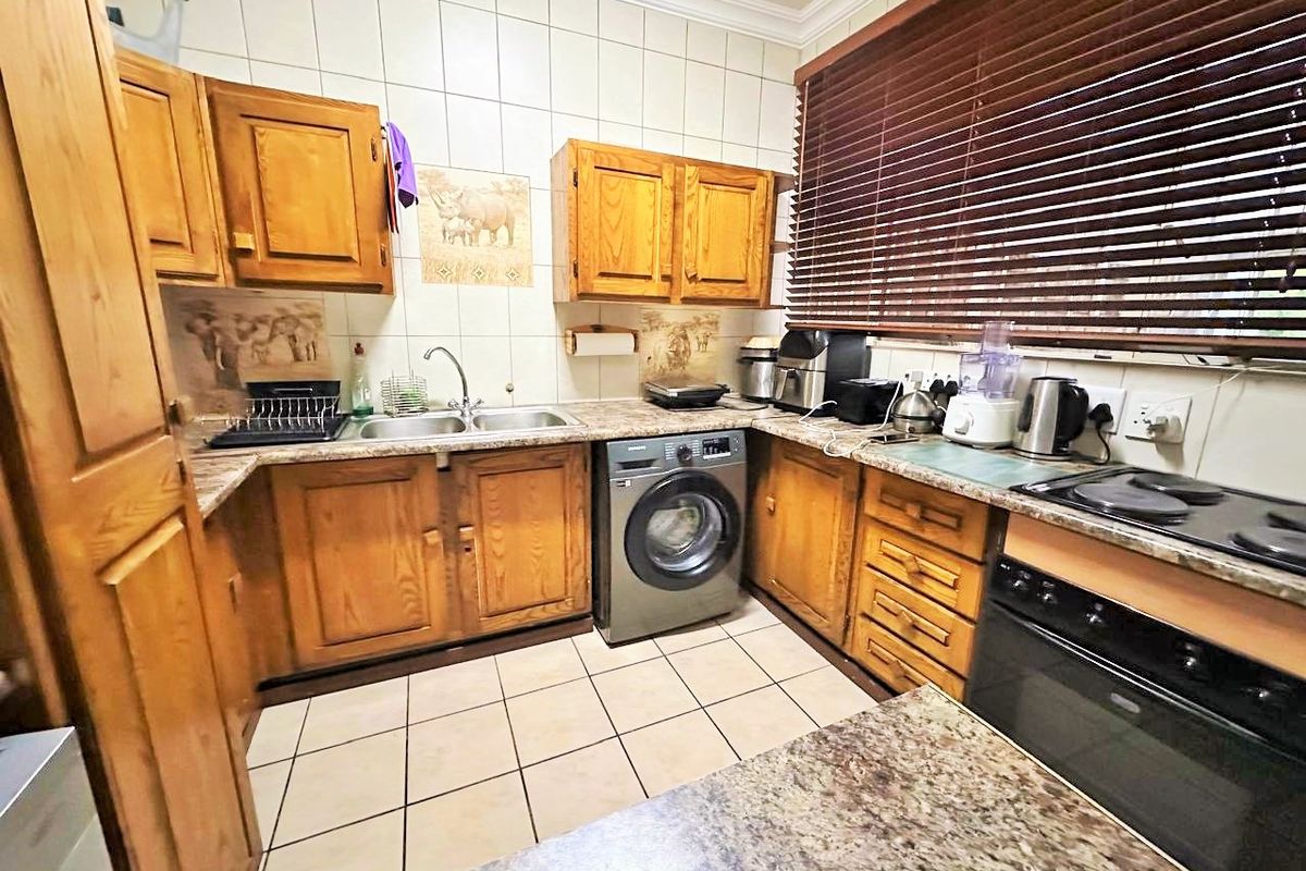 This is the one ! ! !   All you need is the key ! ! ! - Photo 4