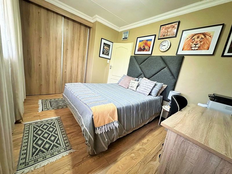 This is the one ! ! !   All you need is the key ! ! ! - Photo 9