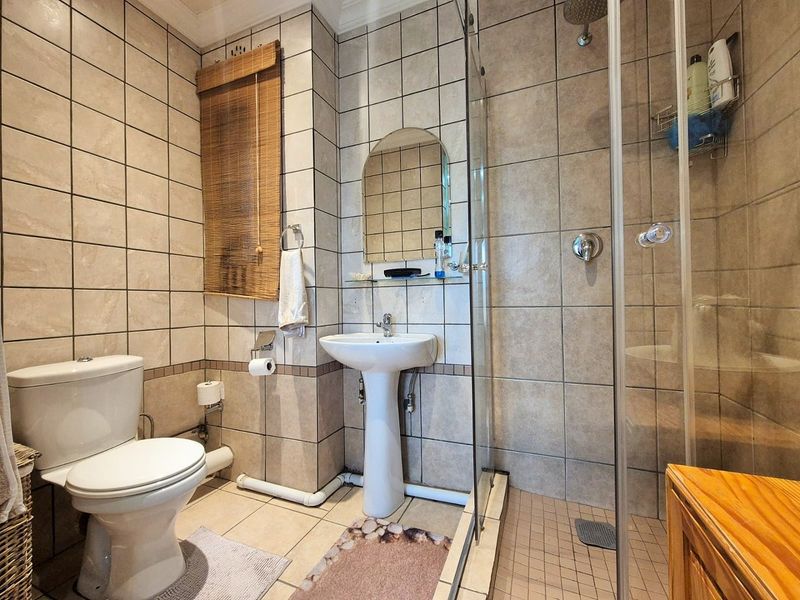 This is the one ! ! !   All you need is the key ! ! ! - Photo 8