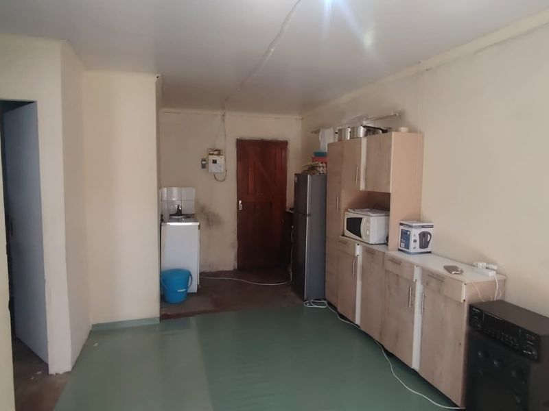 2 Bed House in Scenery Park for Sale - Photo 10