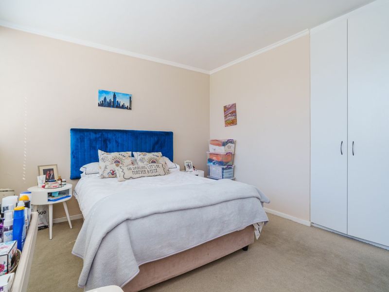 Lush Garden Estate Living in the Heart of Claremont Upper - Photo 10