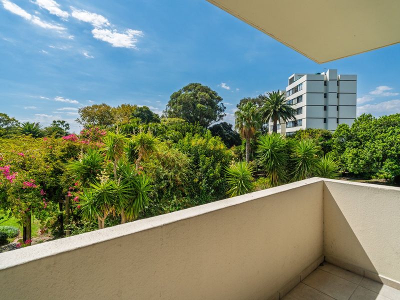 Lush Garden Estate Living in the Heart of Claremont Upper - Photo 3