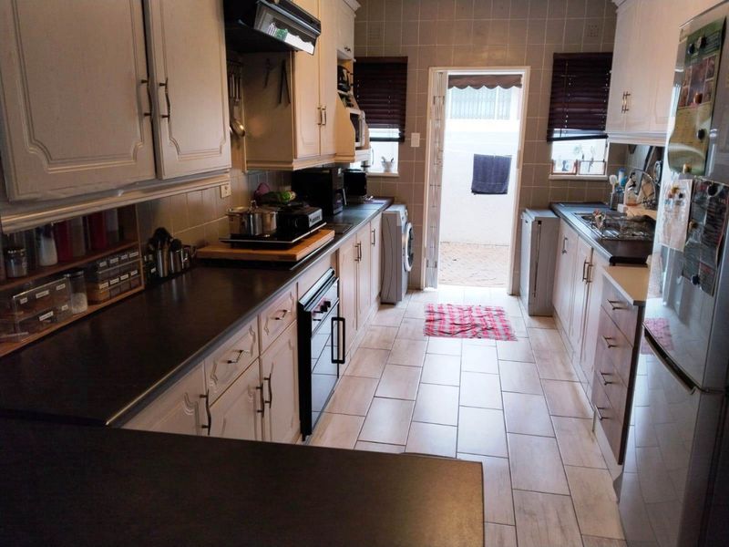 Spacious Duplex in Complex of Four Units - Photo 8