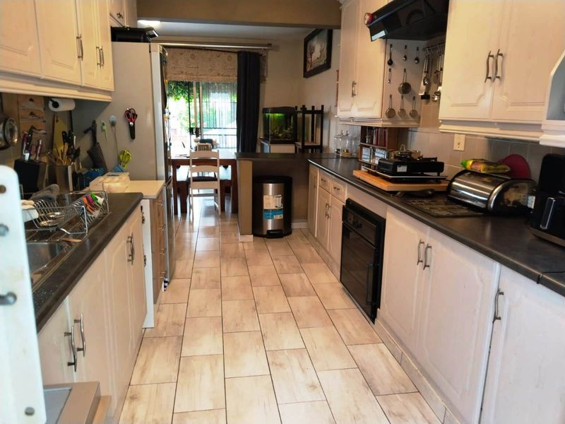 Spacious Duplex in Complex of Four Units - Photo 7