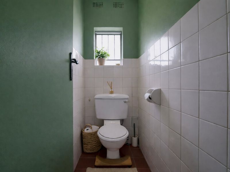 Spacious 2 Bedroom Apartment for Sale in the Heart of Linden - Photo 9