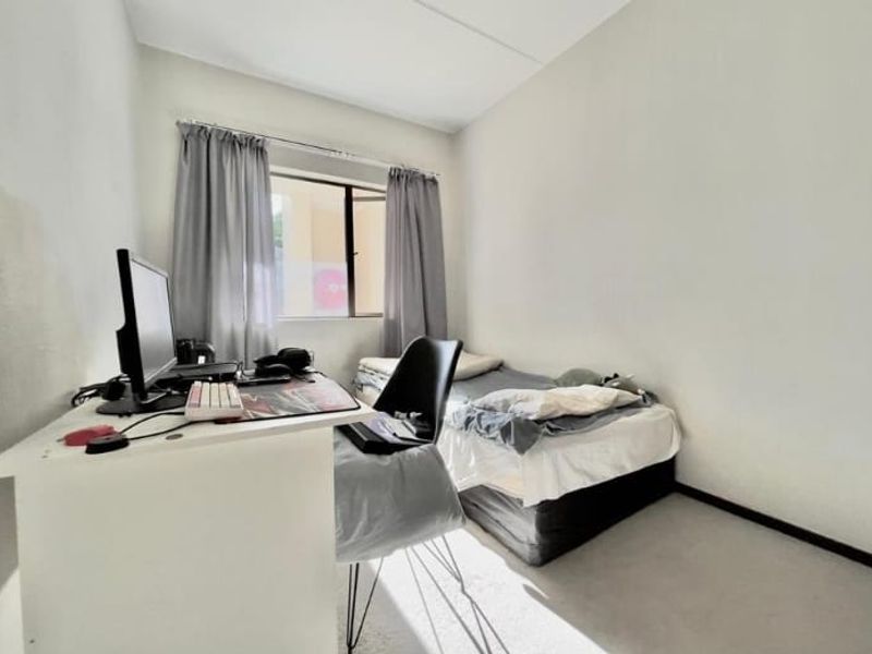 Ground Floor Two-Bedroom Apartment for Sale in Soho Junction, Broadacres, Fourways, Sandton - Photo 10